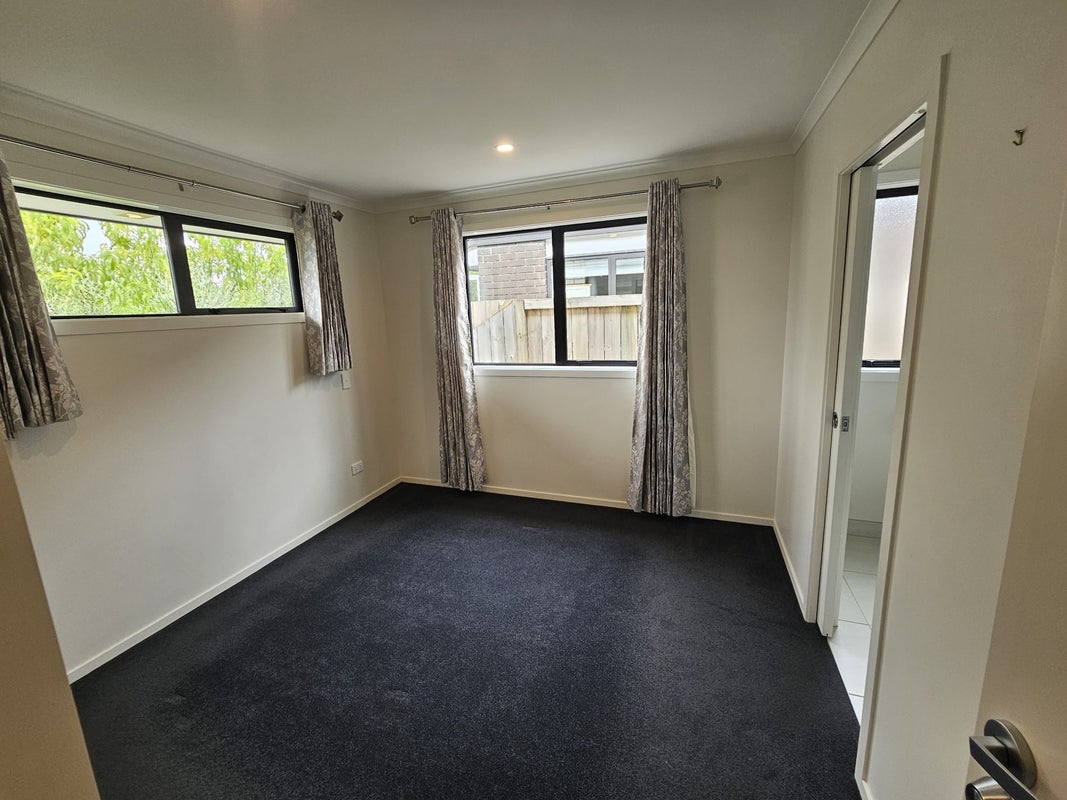 15 Manawaroa Close, Grandview Heights, Hamilton - Carousel 22