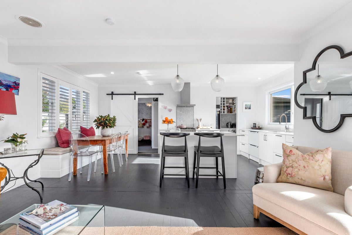 3 Milton Road, Otumoetai, Tauranga - Carousel 2