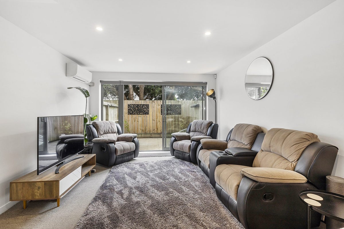 20/36 Tacy Street, Kilbirnie, Wellington - Carousel 2