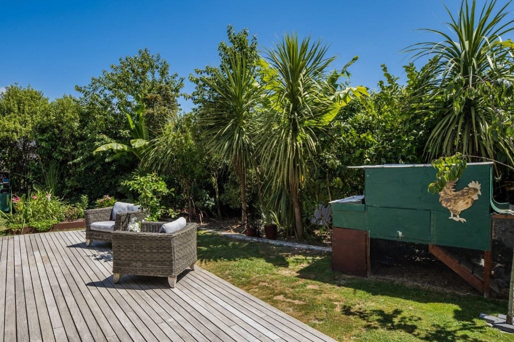 7 Molyneux Close, Whitby, Porirua - Carousel 16