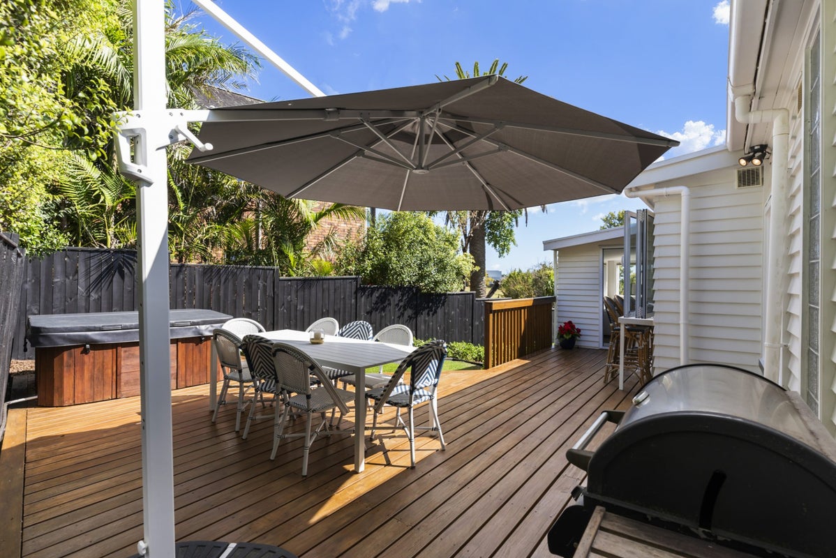 62A Kurahaupo Street, Orakei, Auckland - Carousel 29