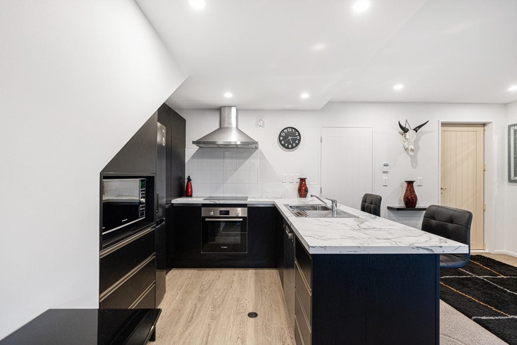 74A Packe Street, Edgeware, Christchurch - Carousel 2