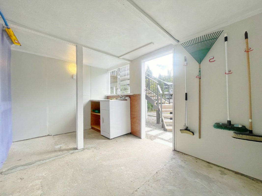 76 Braemar Road, Castor Bay, Auckland - Carousel 20