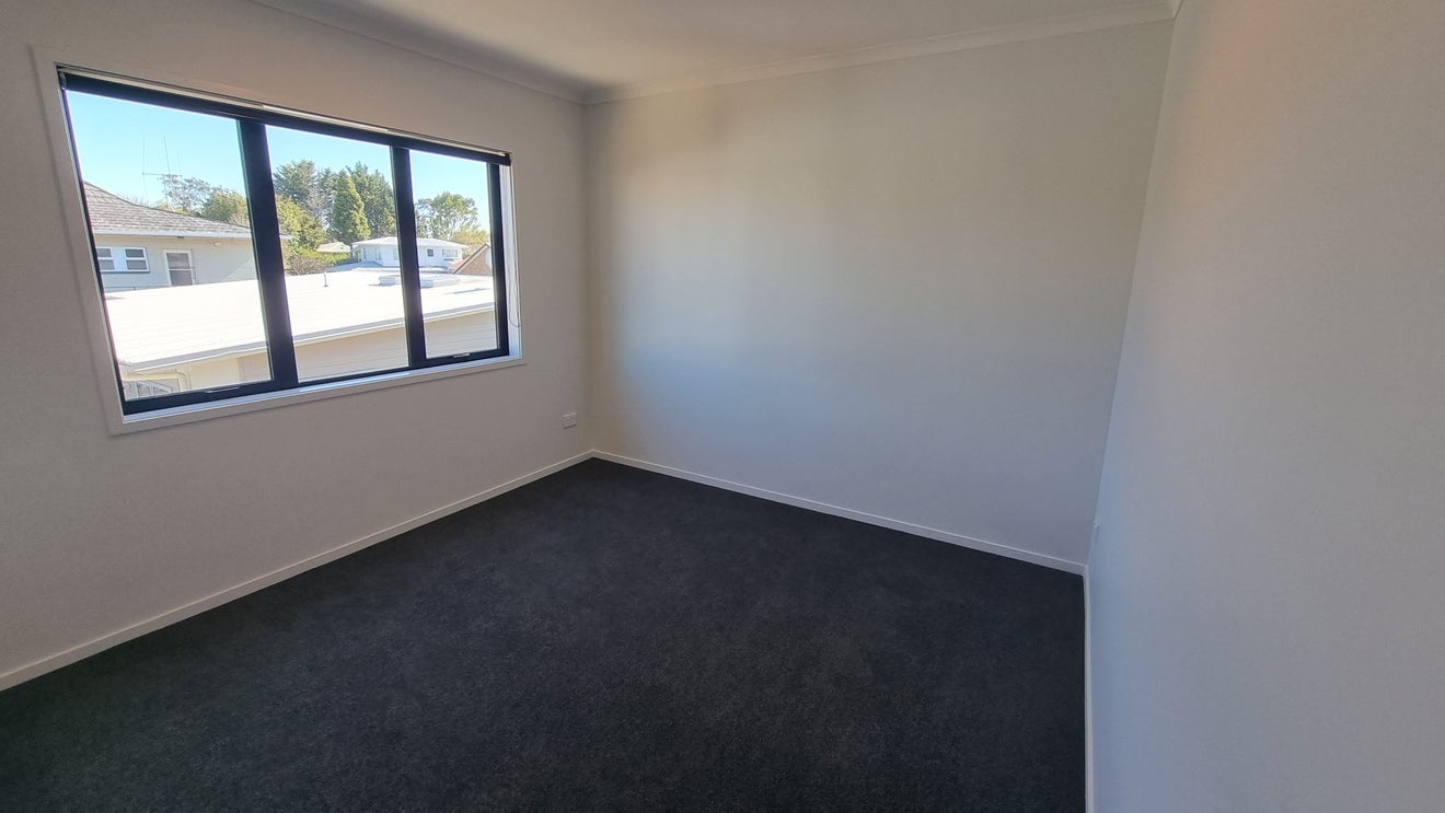 6/12 Charlemont Street, Whitiora, Hamilton - Carousel 2