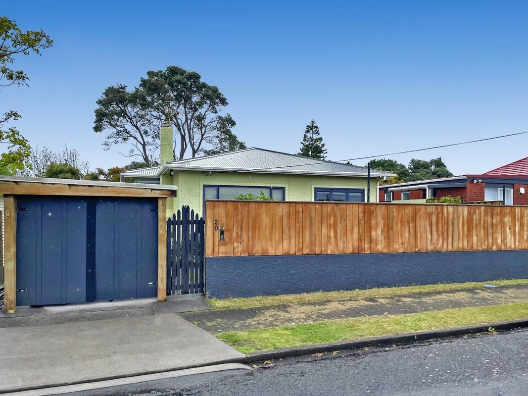 20 Ngaio Street, Strandon, New Plymouth - Carousel 2