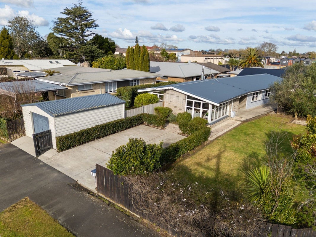 16 Saint Pauls Road, Chartwell, Hamilton - Carousel 2