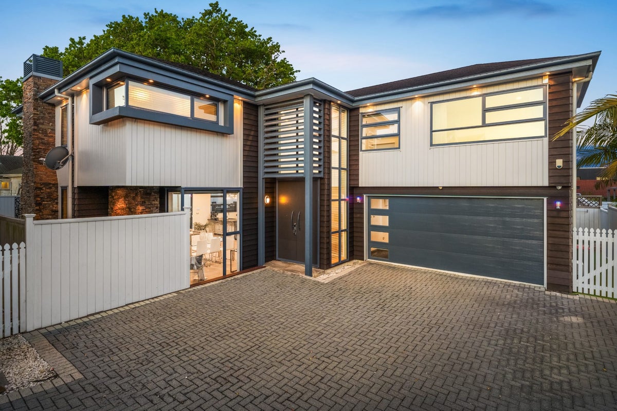 9B Kimberley Road, Epsom, Auckland - Carousel 1