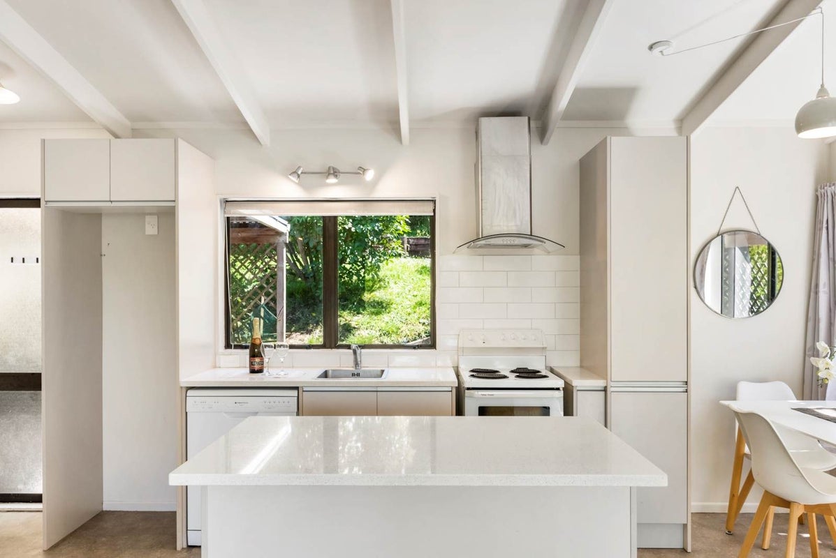 2/81 Fairclough Road, Beach Haven, Auckland - Carousel 1