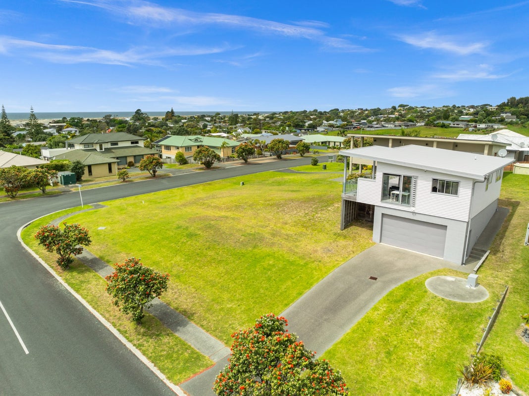 13 Driftwood Place, Mangawhai Heads, Mangawhai - Carousel 2