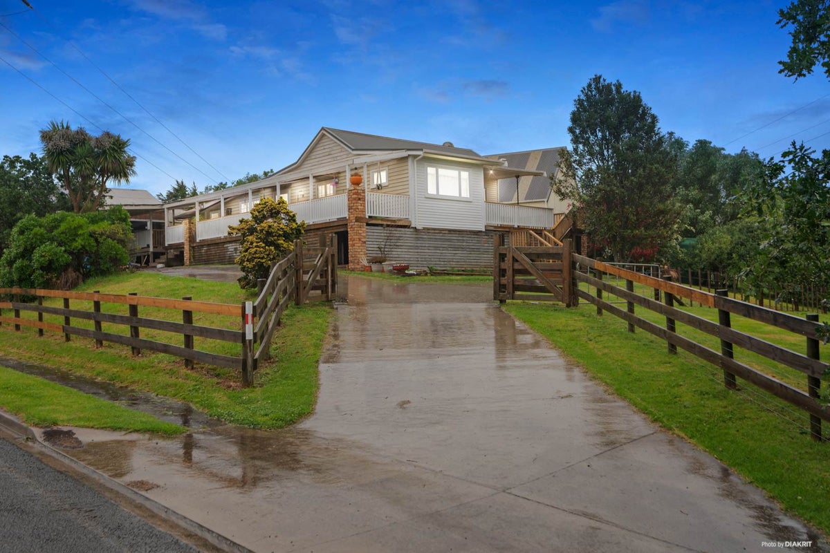 76 Koheroa Road, Mercer - Carousel 1