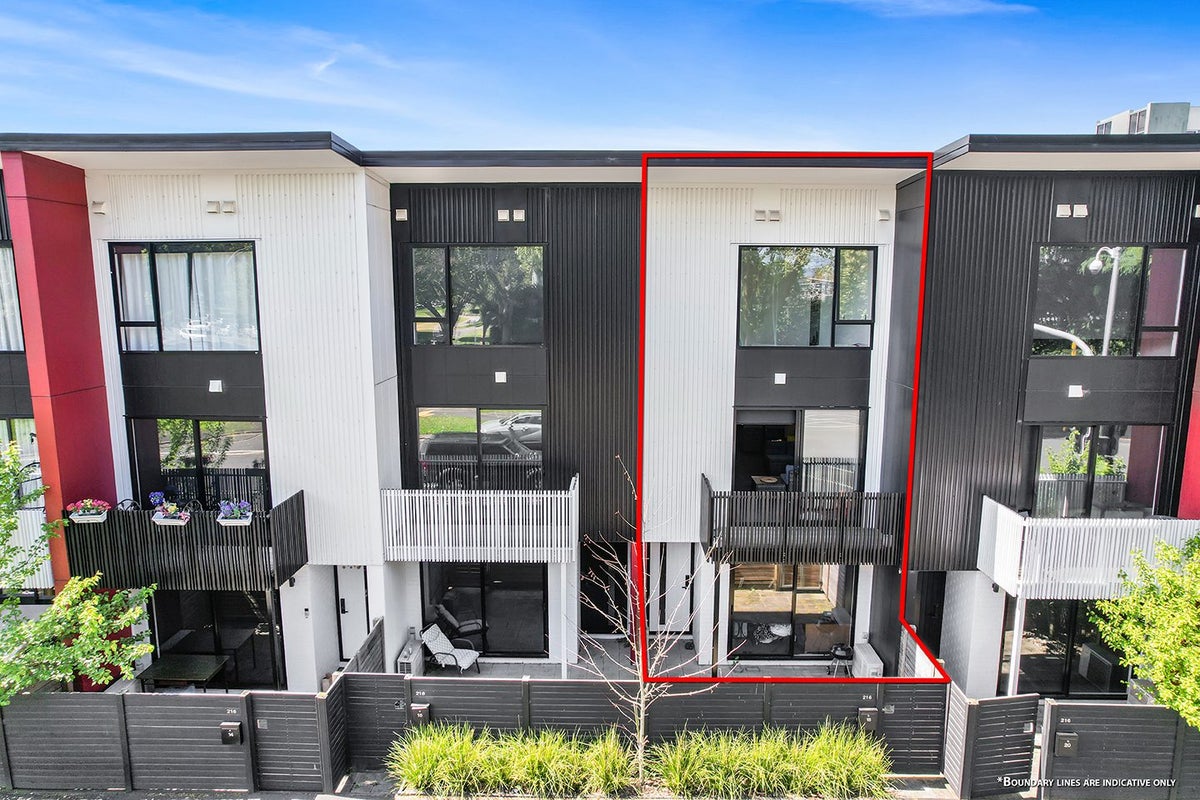 18/216 Tristram Street, Hamilton Central, Hamilton - Carousel 1