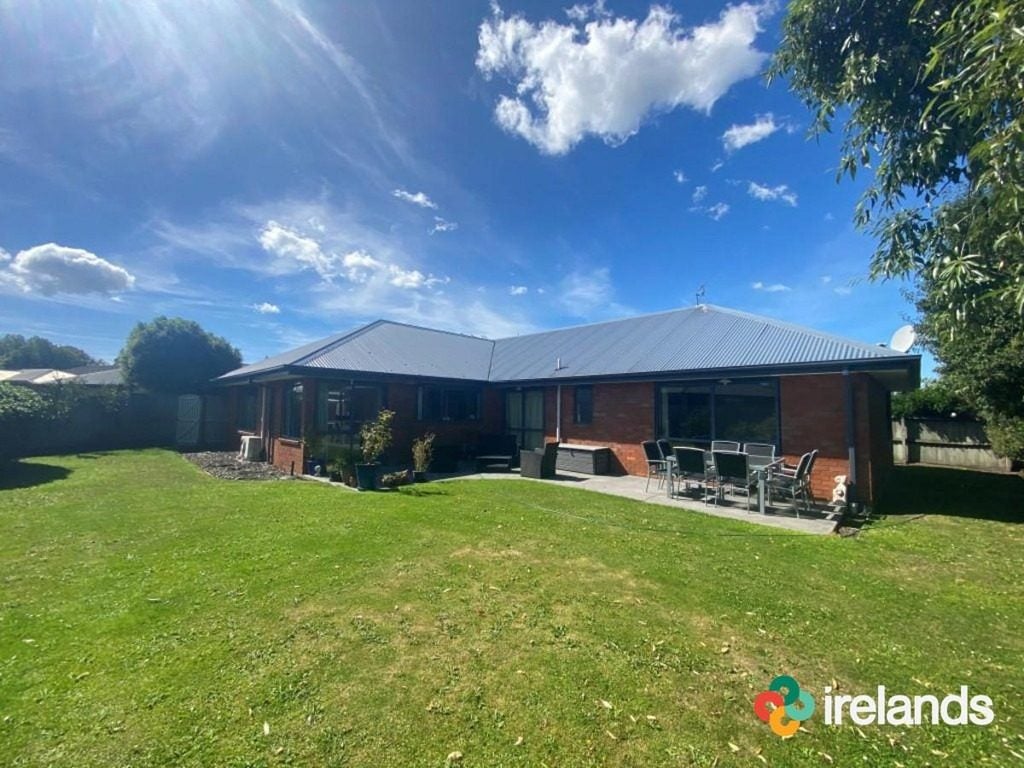 6 Panache Place, Northwood, Christchurch - Carousel 1