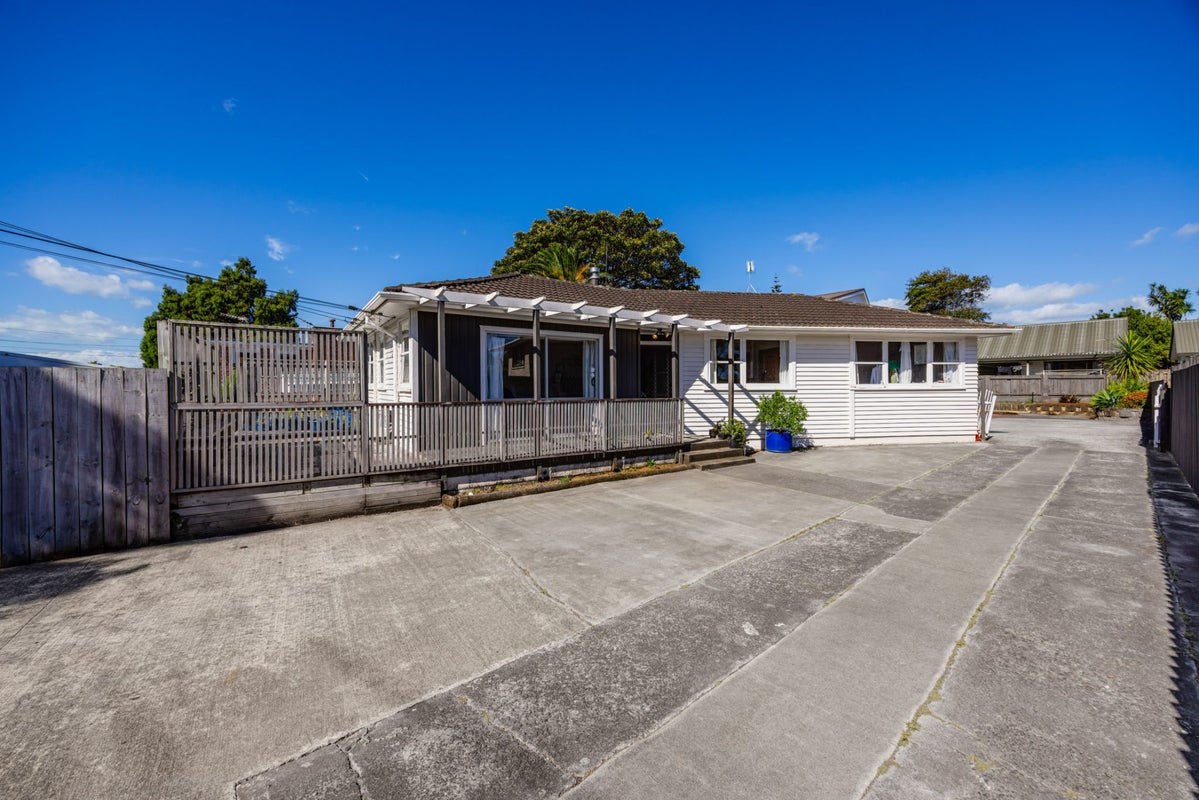 50 Park Avenue, Papatoetoe, Auckland - Carousel 2