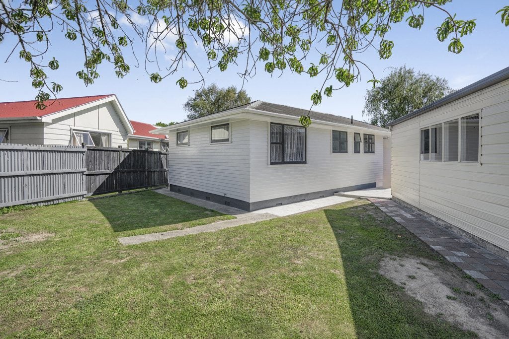 11 Dewsbury Grove, Wainuiomata, Lower Hutt - Carousel 11