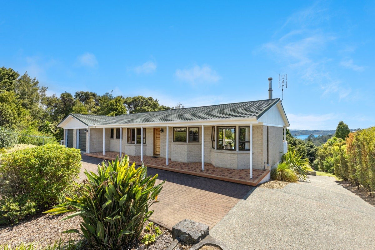 45 Mahurangi East Road, Warkworth - Carousel 1