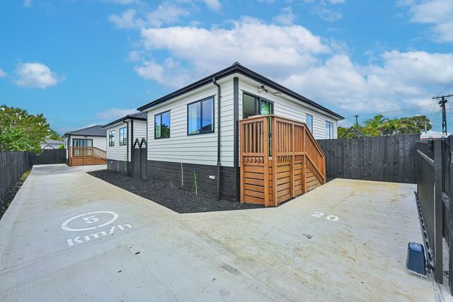 20 Collett Road, Otara, Auckland - Carousel 1