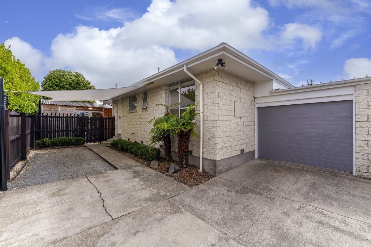2/17B Prestons Road, Redwood, Christchurch - Carousel 18