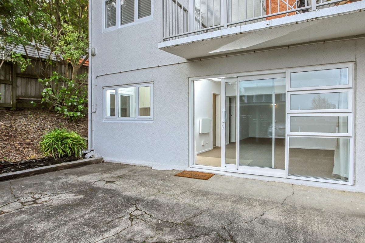 9B Emmett Street, Herne Bay, Auckland - Carousel 2