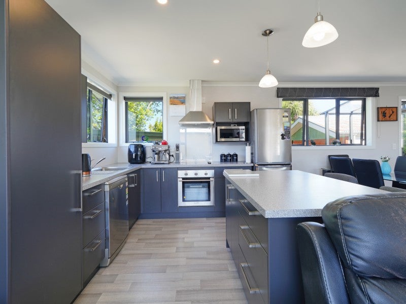 13 Kelso Place, Strathern, Invercargill - Carousel 2