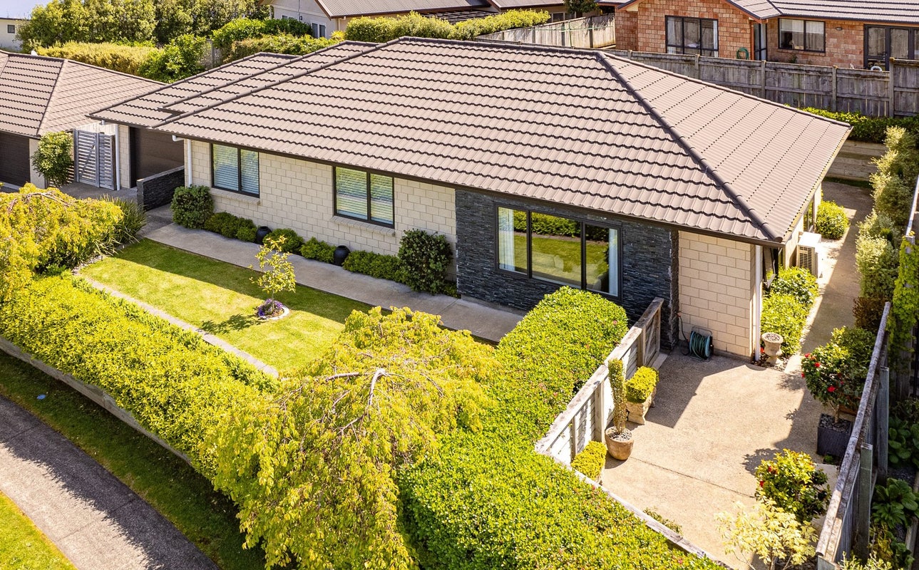 15 Edith Collier Drive, Otamatea, Whanganui - Carousel 1