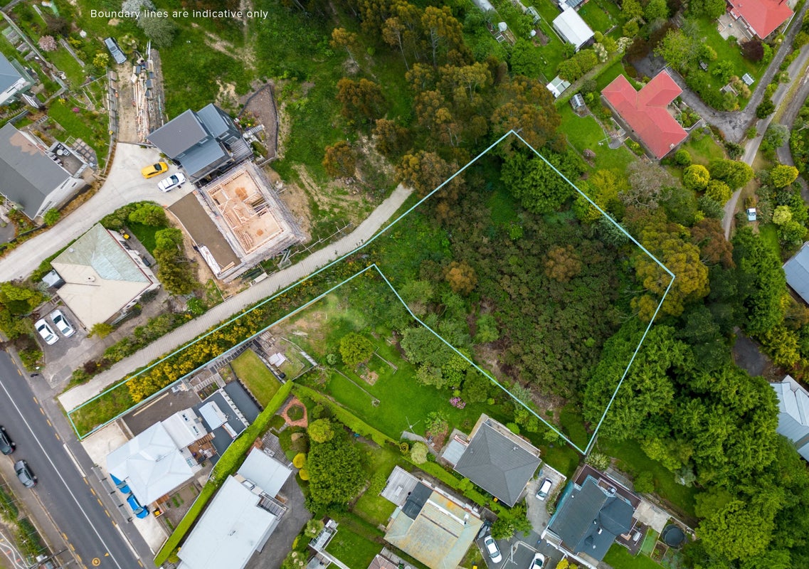216 Kenmure Road, Kenmure, Dunedin - Carousel 1