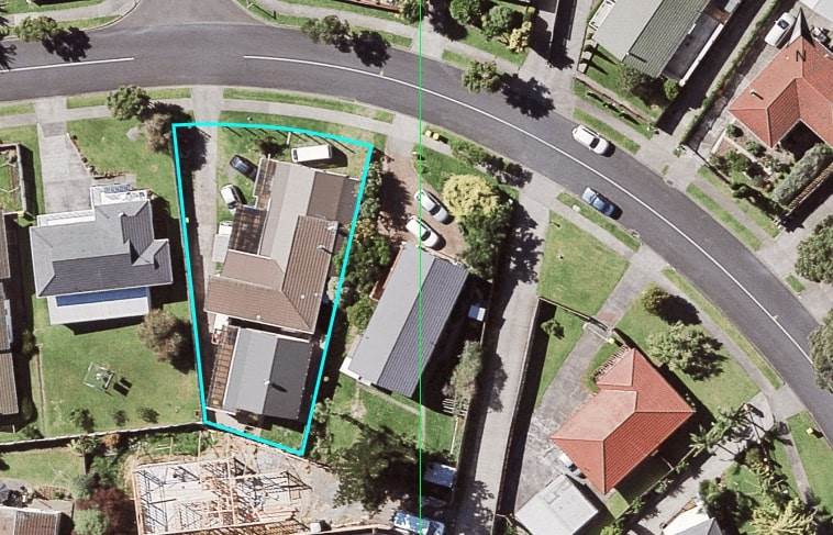 54 Lewisham Street, Highland Park, Auckland - Carousel 1