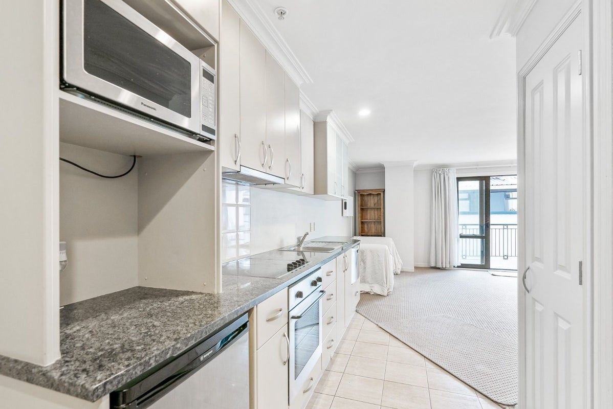 2M/118 Gladstone Road, Parnell, Auckland - Carousel 2