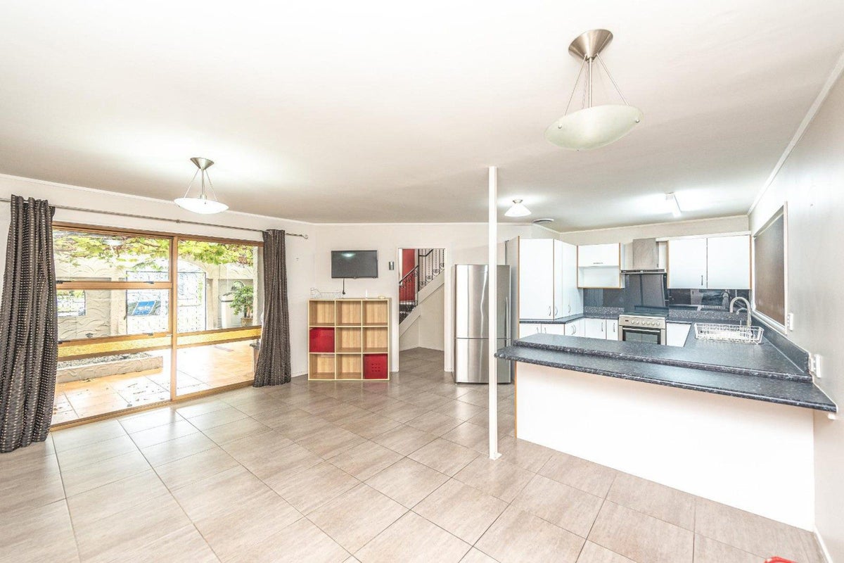 81 Fitzherbert Avenue, Tawhero, Whanganui - Carousel 2