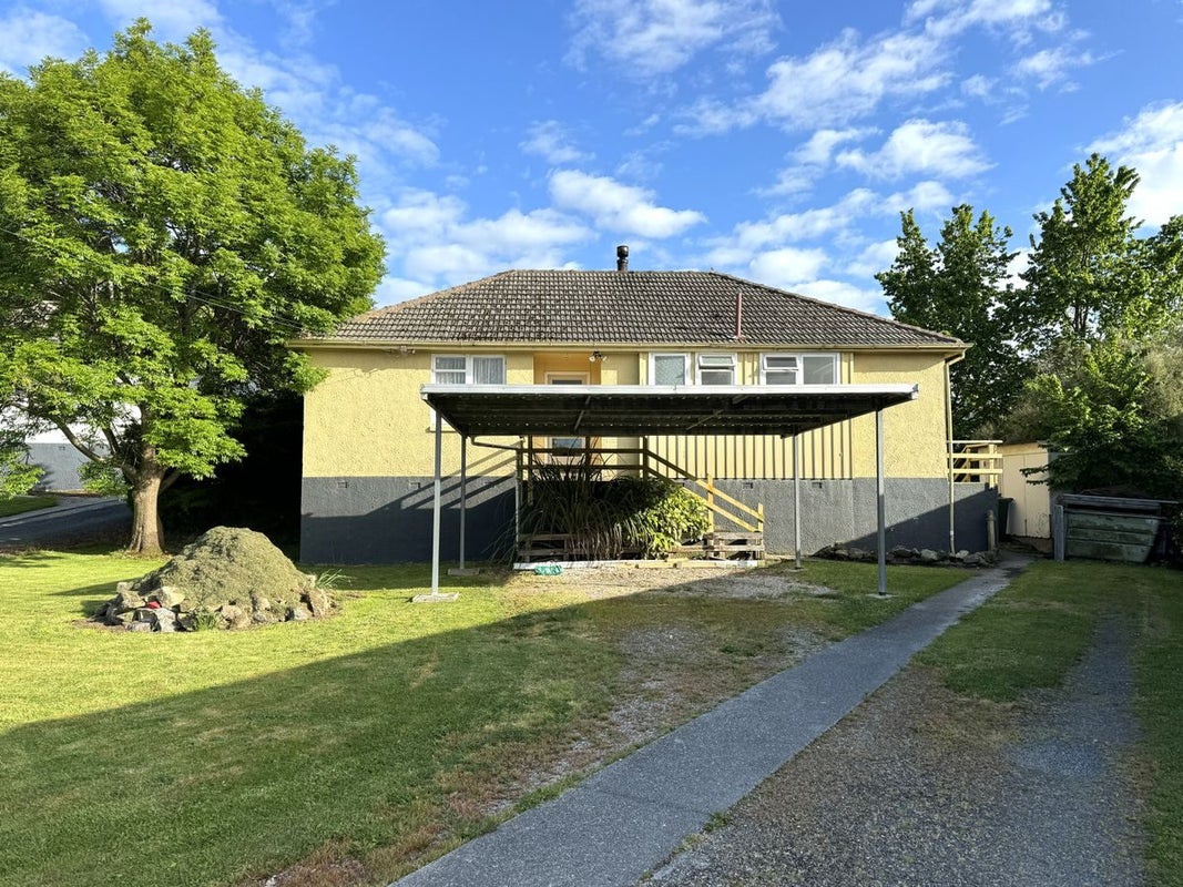 35 Malcolm Terrace, Balclutha, Balclutha - Carousel 1