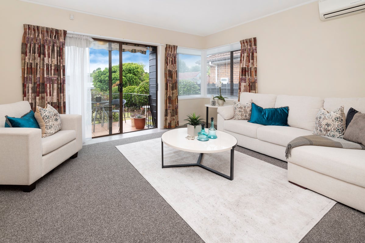 3/18 Meadowland Drive, Somerville, Auckland - Carousel 2