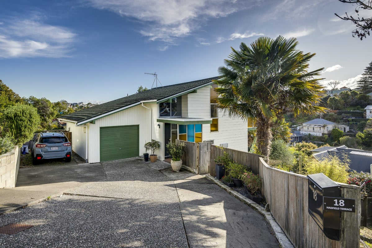 18 Hadfield Terrace, Bluff Hill, Napier - Carousel 20