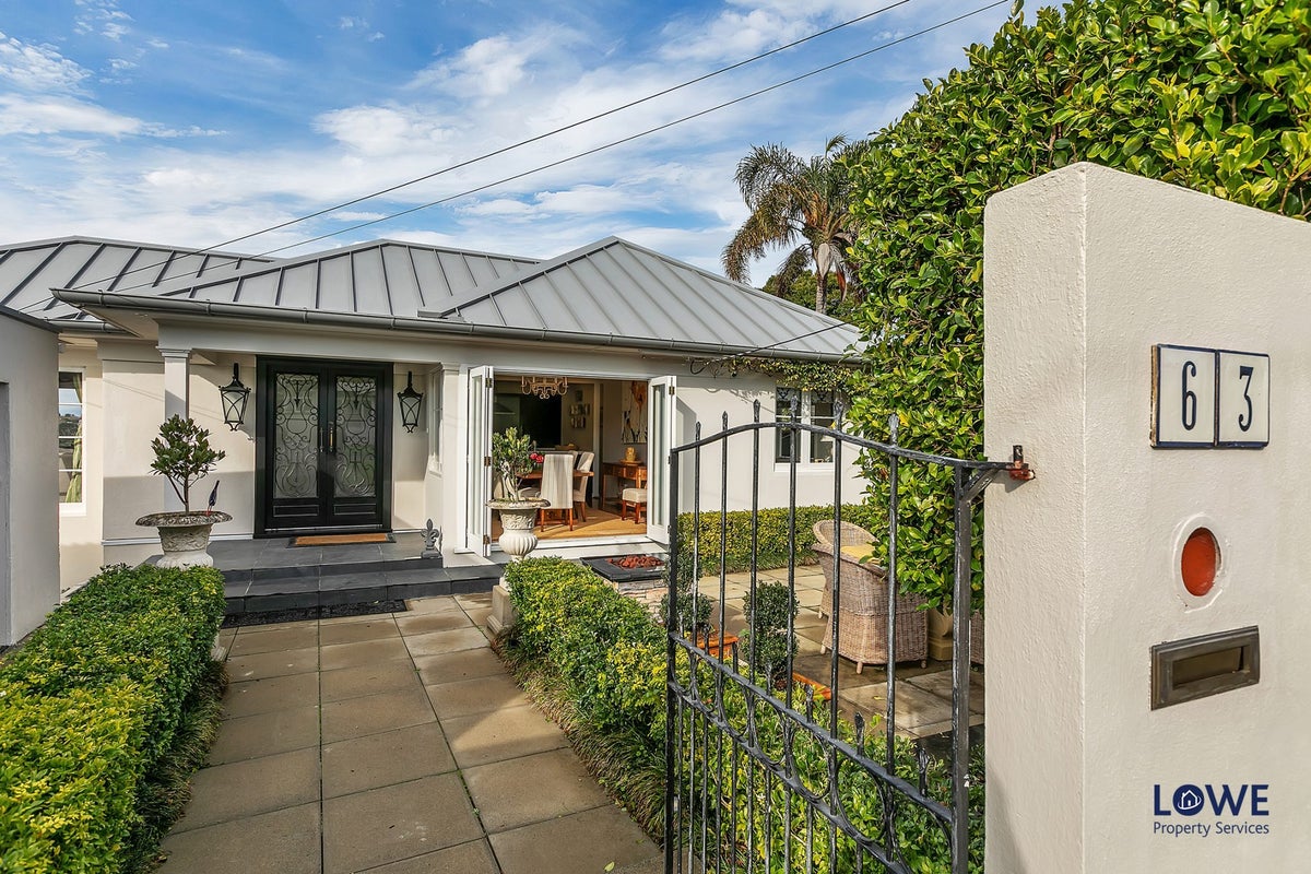 63 Ngataringa Road, Devonport, Auckland - Carousel 1