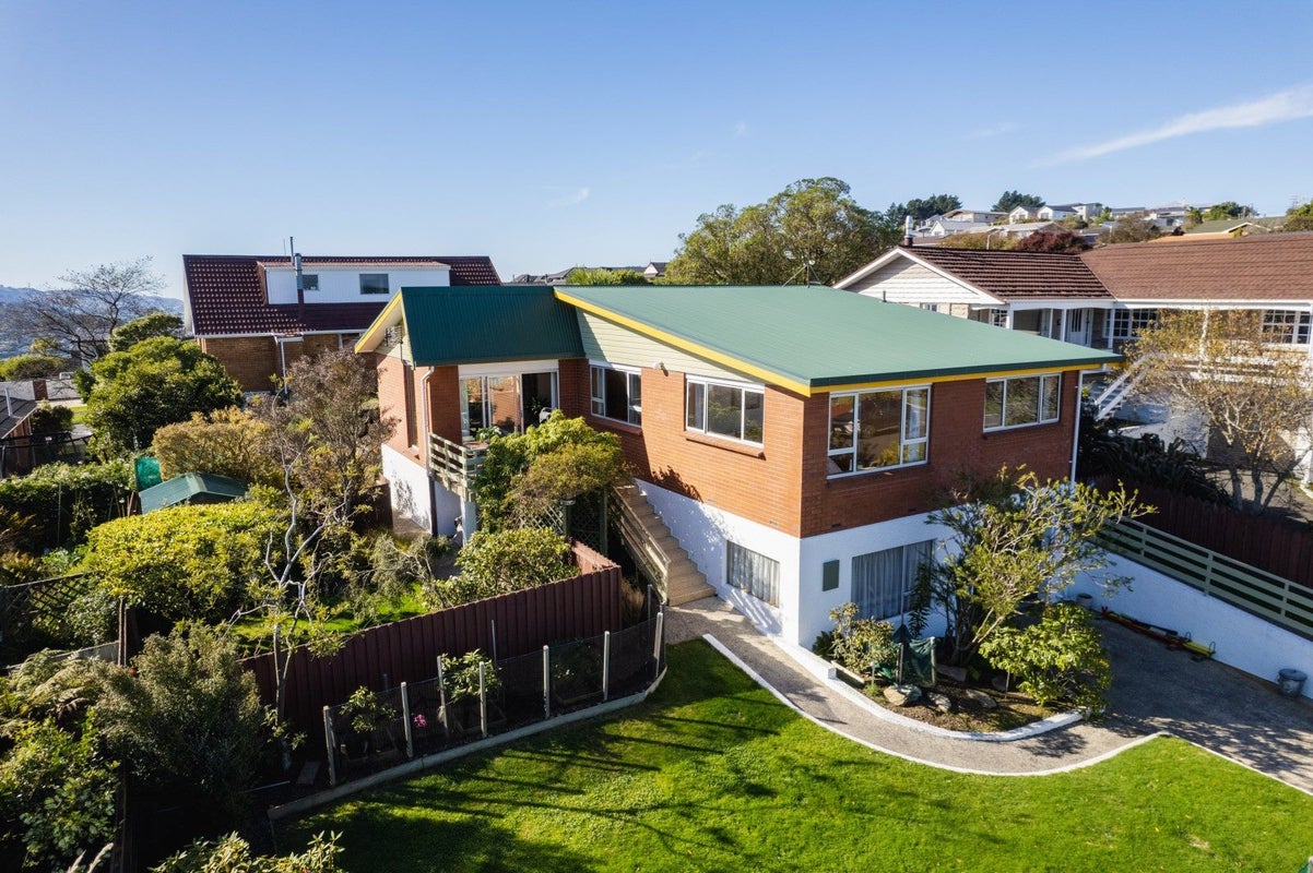 28 Botting Place, Waverley, Dunedin - Carousel 1