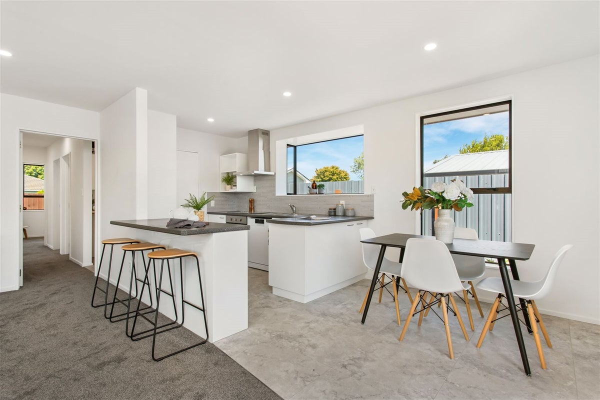 2/776 Gloucester Street, Avonside, Christchurch - Carousel 2