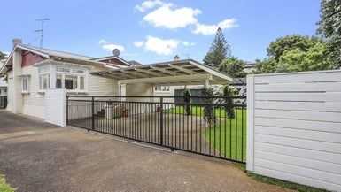 10A Epworth Avenue, Royal Oak, Auckland - Carousel 1