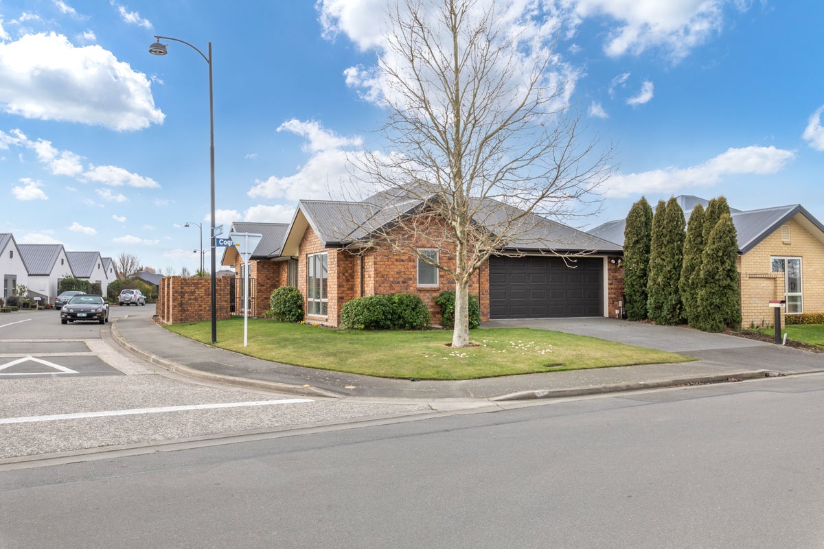 25 Cognac Drive, Yaldhurst, Christchurch - Carousel 1