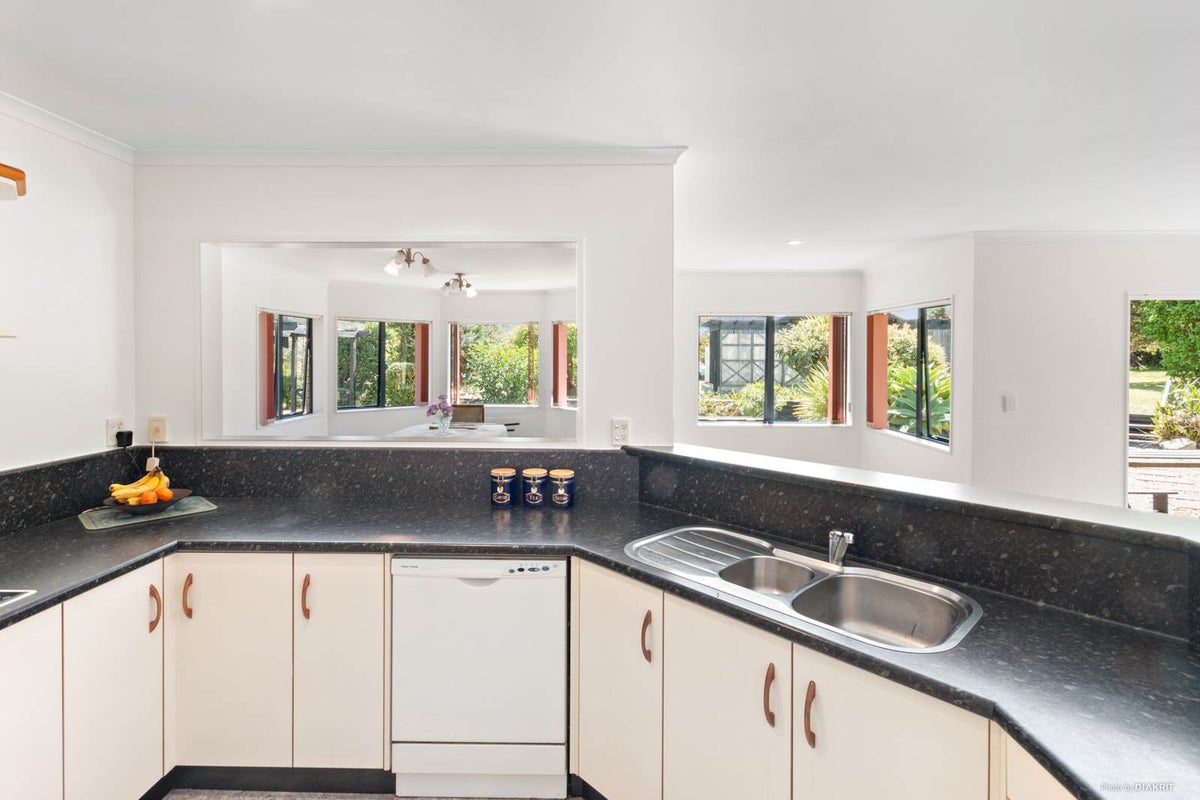 121 Saddleton Road, Pukekohe - Carousel 2