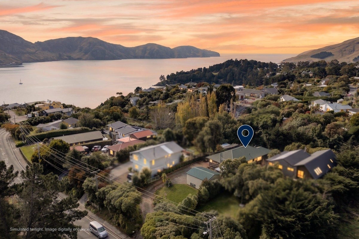 118 Marine Drive, Diamond Harbour, Lyttelton - Carousel 35