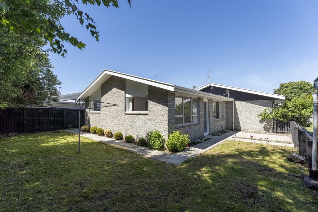 4/139 Huxley Street, Sydenham, Christchurch - Carousel 1