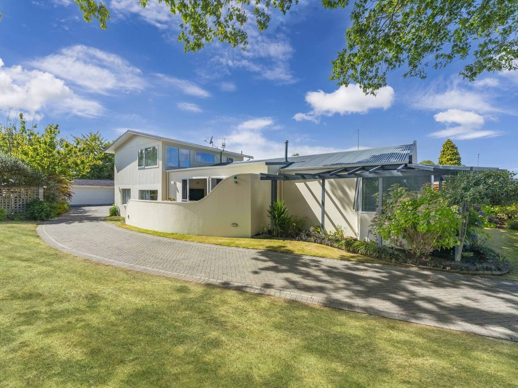 158 Tamamutu Street, Taupo, Taupo - Carousel 1