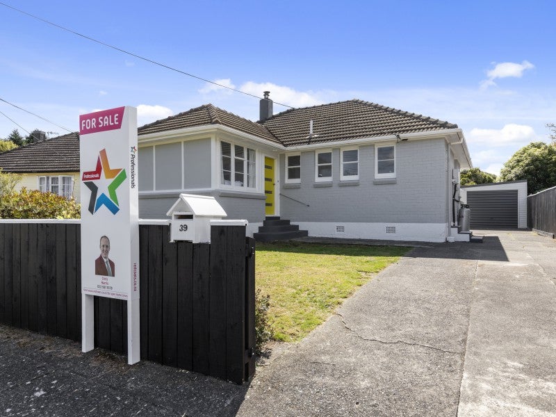 39 Peck Street, Taita, Lower Hutt - Carousel 20