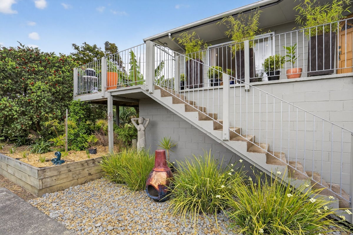 1893 Paparoa Valley Road, Paparoa - Carousel 2