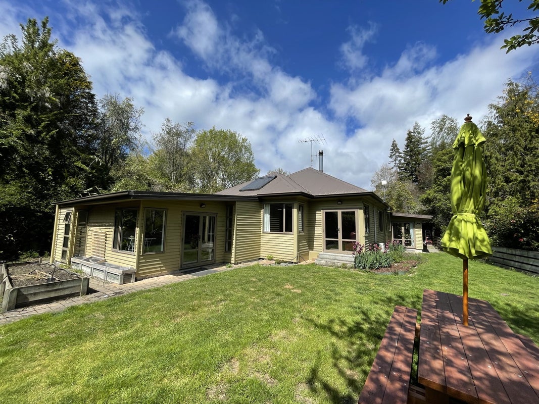 173 Westdale Road, Redwood Valley, Richmond - Carousel 1