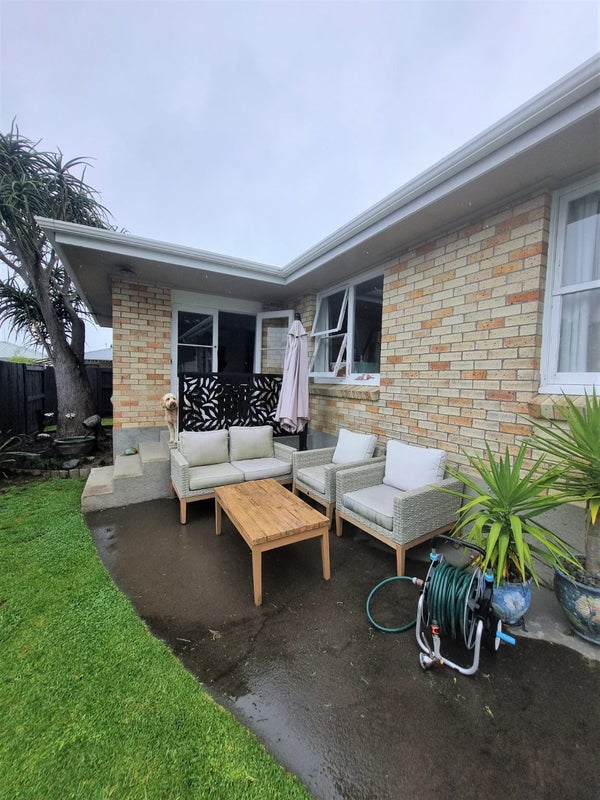 16 Oropi Road, Greerton, Tauranga - Carousel 1