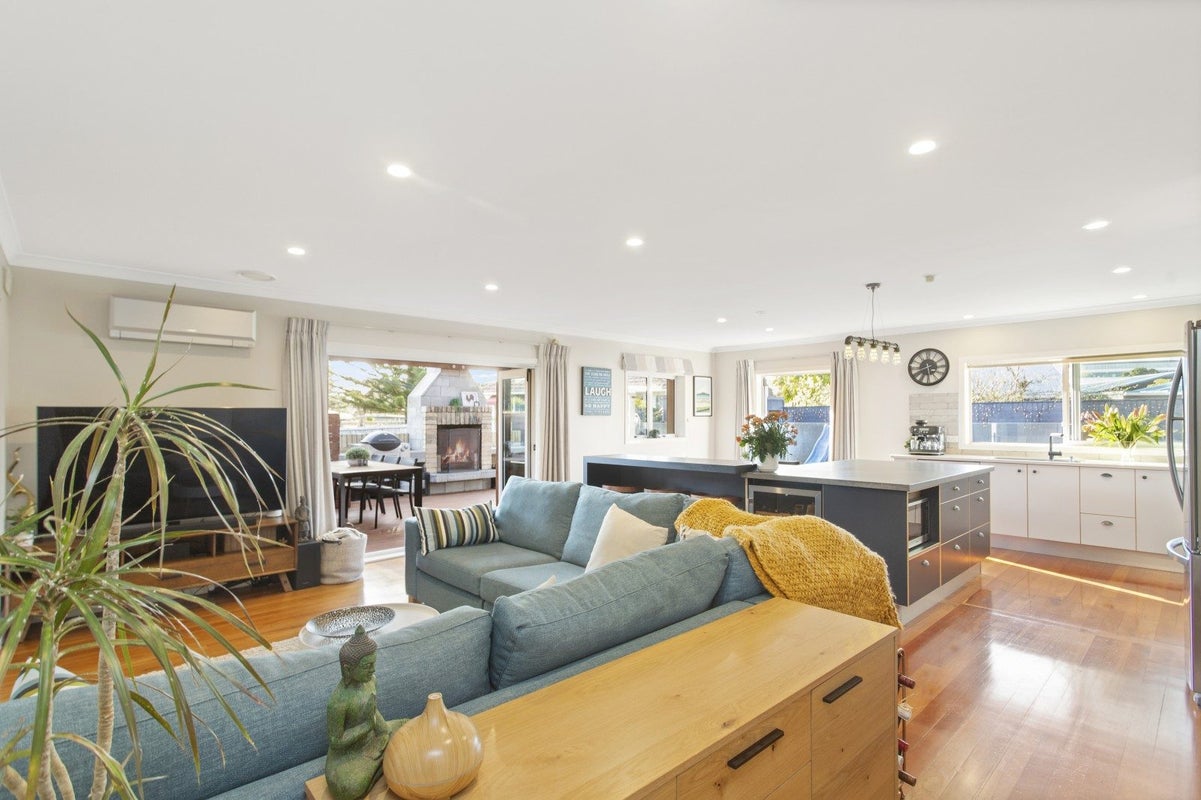 1/33 Karaka Street, Takapuna, Auckland - Carousel 2