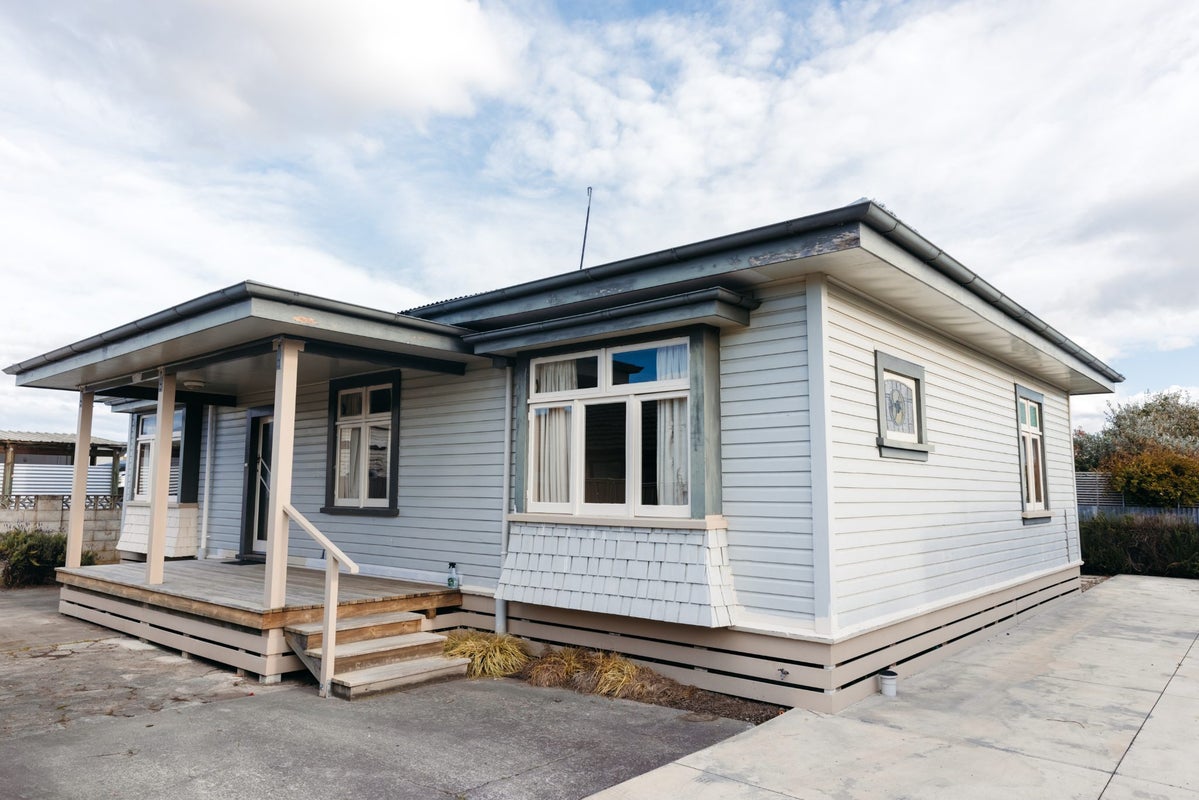 609 Maddison Street, Akina, Hastings - Carousel 1