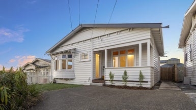 15 Rona Avenue, Grey Lynn, Auckland - Carousel 1
