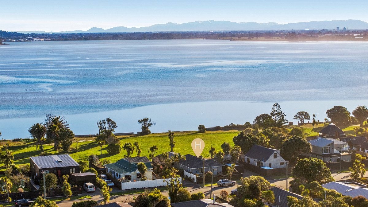 138 Rocking Horse Road, Southshore, Christchurch - Carousel 1