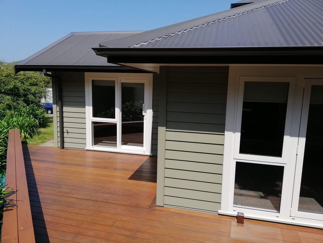 375 Main Road, Tawa, Wellington - Carousel 2