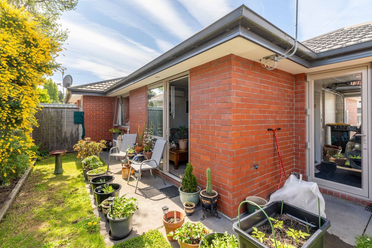 3/690 Ferry Road, Woolston, Christchurch - Carousel 2